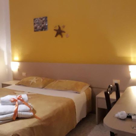 Porto Di Mare Bed & Breakfast ปรายาอามาเร ภายนอก รูปภาพ