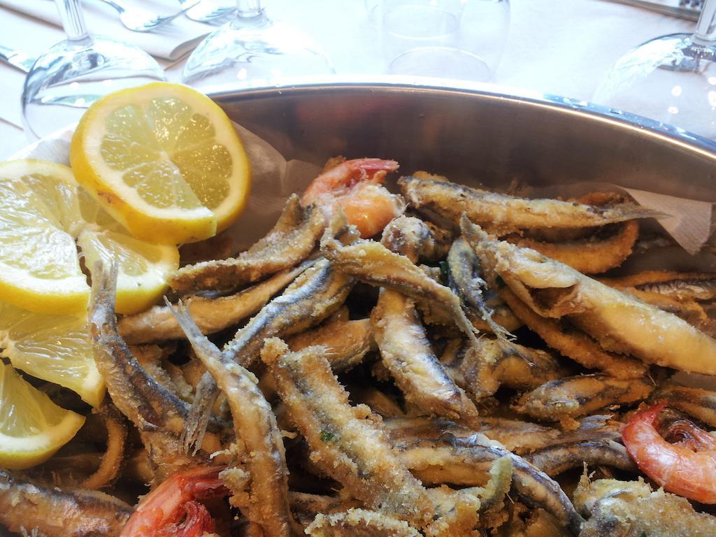 Porto Di Mare Bed & Breakfast ปรายาอามาเร ภายนอก รูปภาพ