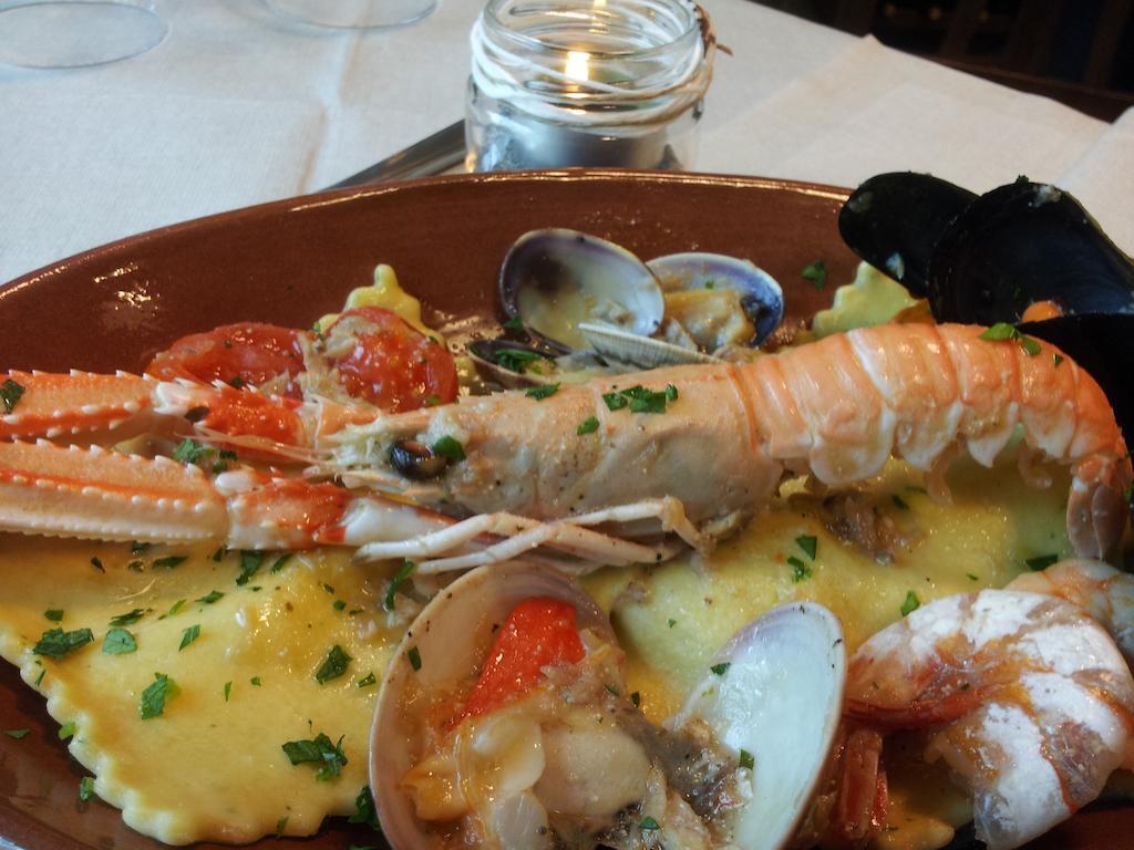 Porto Di Mare Bed & Breakfast ปรายาอามาเร ภายนอก รูปภาพ